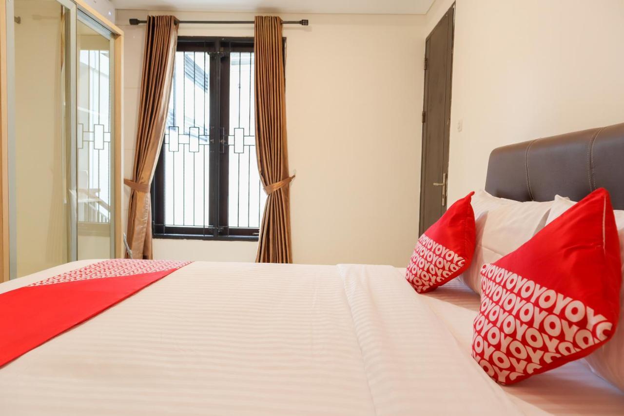 Oyo 2768 Oq Residence Джакарта Экстерьер фото