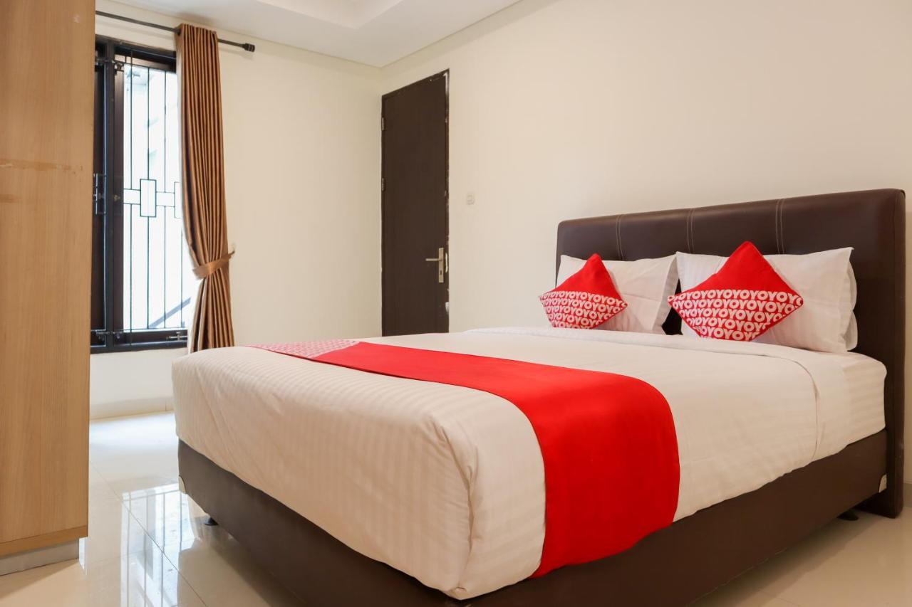 Oyo 2768 Oq Residence Джакарта Экстерьер фото